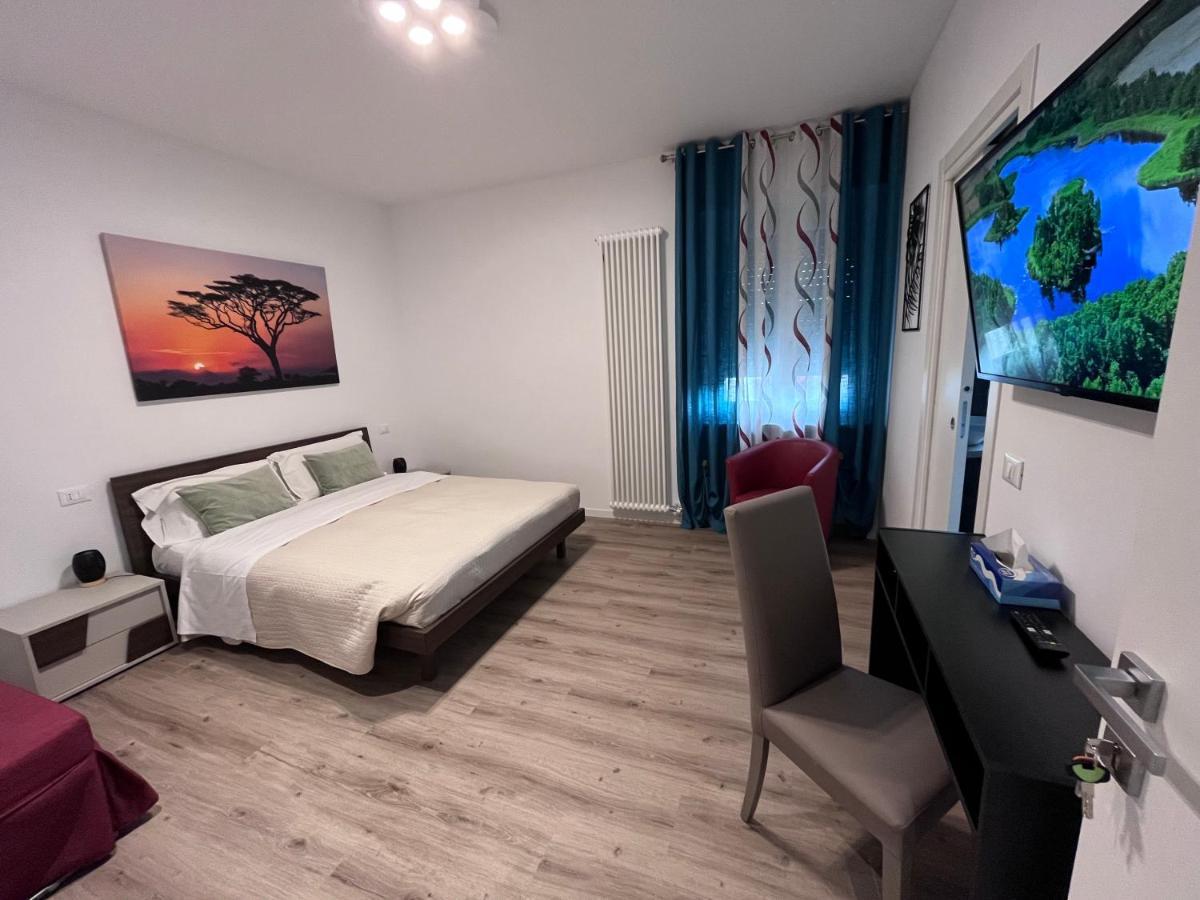 Verona Rooms 109 Екстер'єр фото