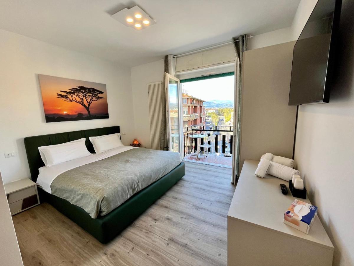 Verona Rooms 109 Екстер'єр фото